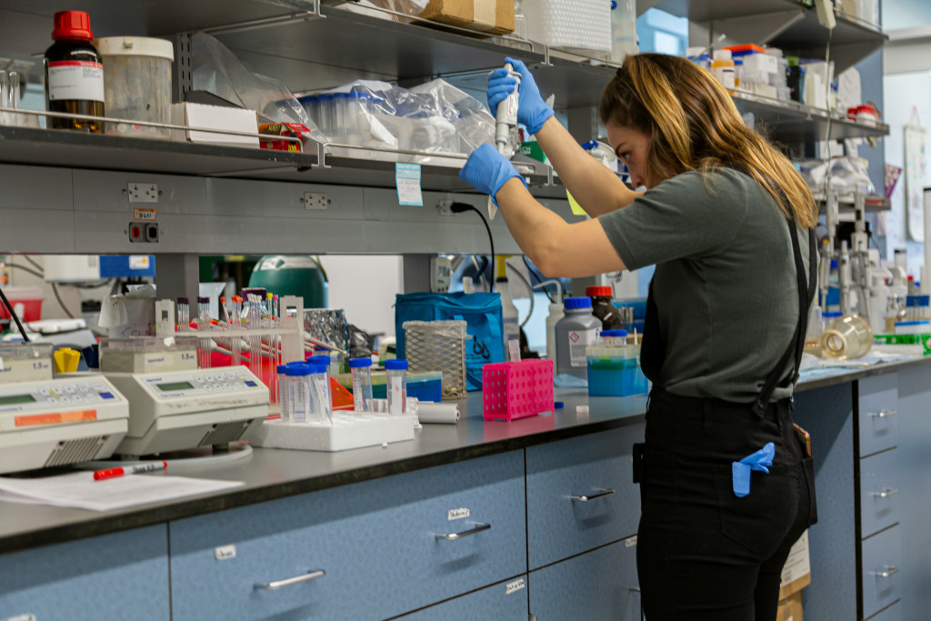 Establishment Of An Aptamer Lab Image